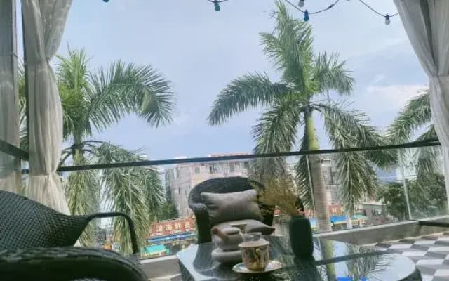 8080 Hotel (Beihai Silver Beach Branch)