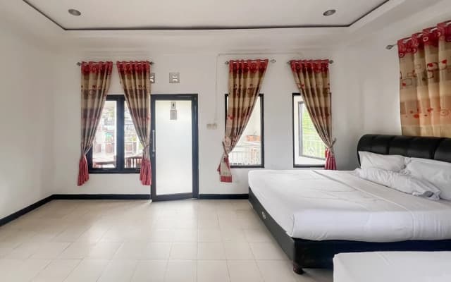 Villa Diva Tambi Mitra RedDoorz