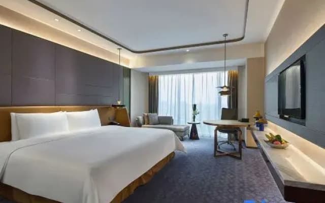 Yue Hotel (Yulin Rong County Xiujiangqiao)