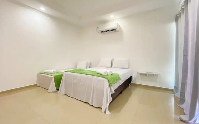 Casa com 2 suítes praia de Taperapuã