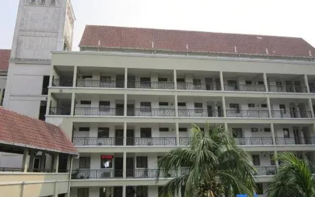 New Seaview with Seaside Apartment-2R1B