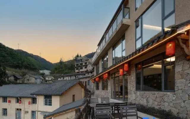 Yunshanxu Homestay (Yunhe Terraced Fields Qixingdun Viewing Platform)