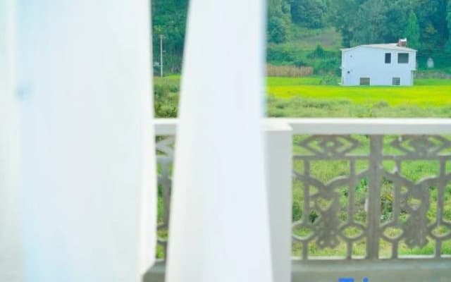 Yunzhu Boutique Inn