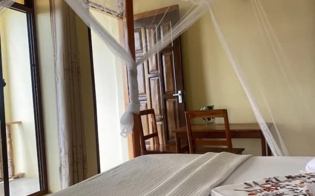 Authentic Mikoko Beach & Cottages