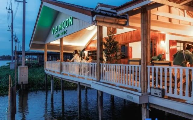 Vla moon boutique