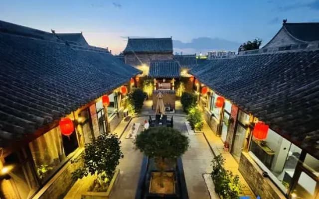 Rongshe Homestay (Zhangzhou Ancient City)