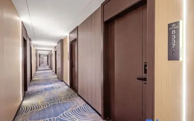 Kaiya Smart Choice Hotel (Huqiu Wedding Dress City, Hubei Road Metro Station Branch)