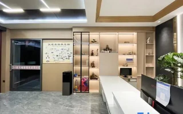 Dunhuang Kaile Peak Modern City Design Homestay (Dunhuang Night Market Branch