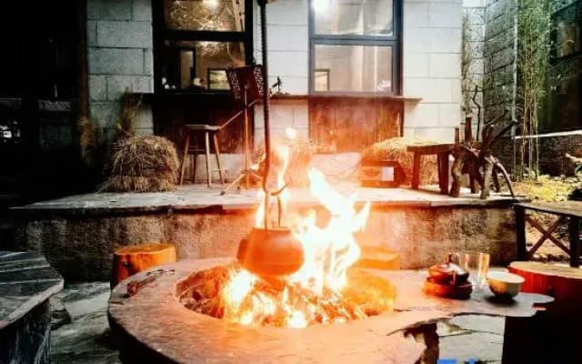 Huazhu·Kuangjing offers homestays (such as the Qinhu Guling Street branch)