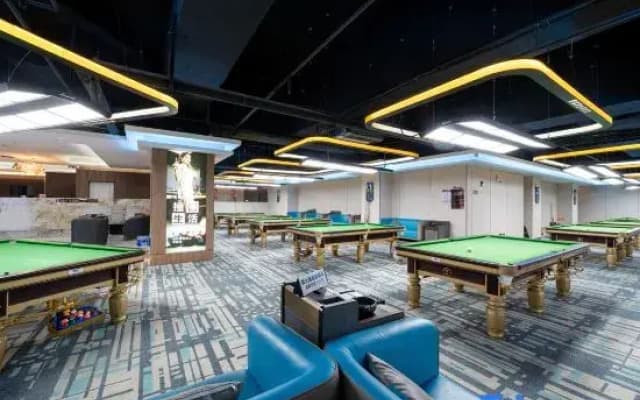 Donggong Shangpin Hotel (Huzhi)