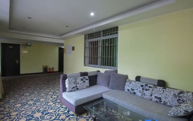 Hetianxia Business Hotel