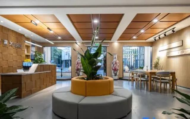 Sanya Yuxi Hotel