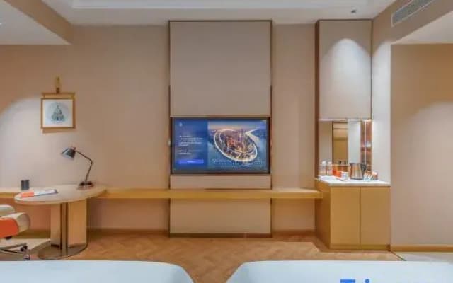 Vienna Hotel (Shuozhou Shanyin South Station Yulong International)