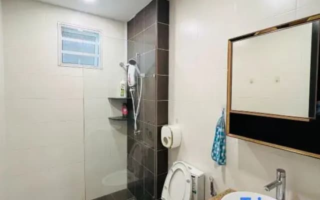 3KM to UTAR Sungai Long | Party House, 45Pax 20Car
