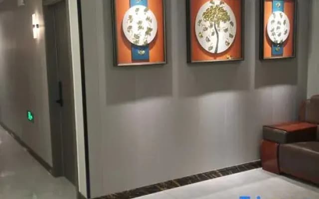 Weifang Junyi Business Hotel