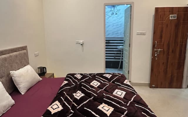 Shri Ganapati Hotel BY S4S