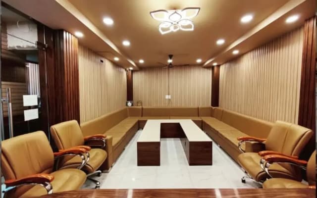 Hotel Royal Vrindavan