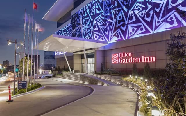 Doubletree by Hilton Istanbul Umraniye