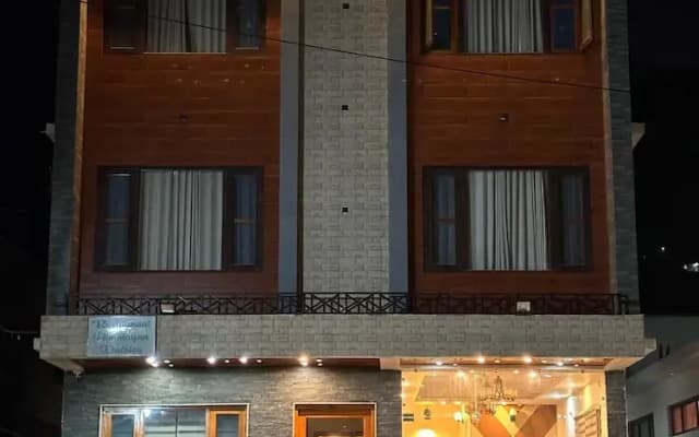 Hotel Himalayan Park