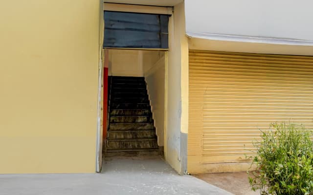 Hotel O James Street Railway Station Hyderabad Formerly Vasundhara Guest House