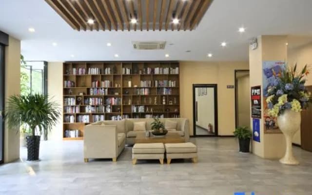 Tiantian Garden Boutique Hotel (Tongxiang Zhen'dong store）