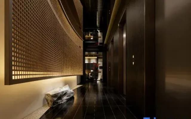 Shijiantang | TIME•FLOW•SANCTUARY Sky Design Hotel (Taiping Road Branch, Penshuichi Metro Station)