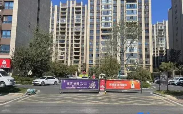 Zhoukou Chunian · Light Luxury Homestay (Country Garden City of Light)