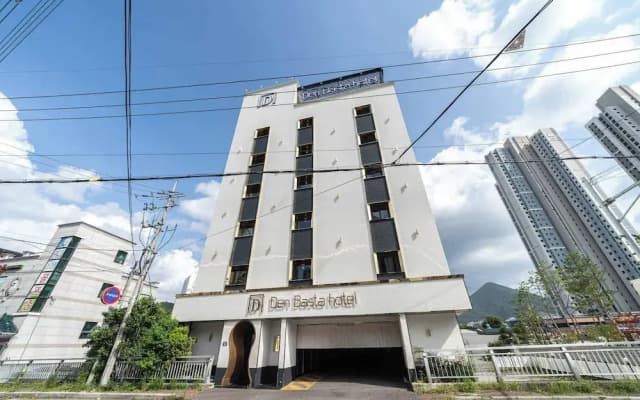 Yangsan Pyeongsan Denbastar Hotel