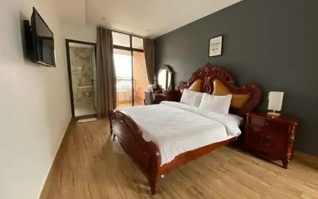 River Park Hotel