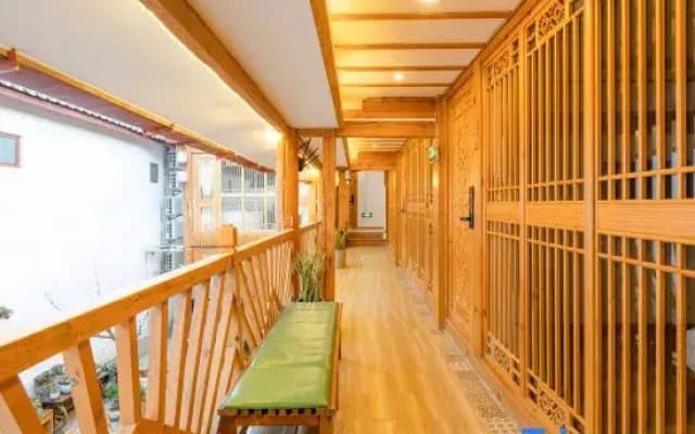 Luming Nanpan Light Luxury Boutique Stay (South Gate of The Old Town of Lijiang)