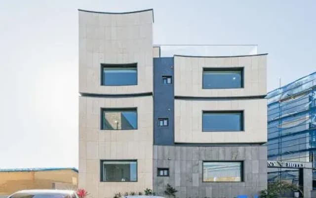Jeju Cony Ocean Suite Hotel