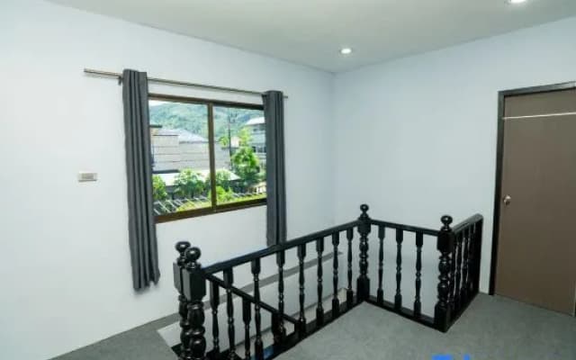 Lovely 3 Bed 3 Bath Villa 400m To Beach