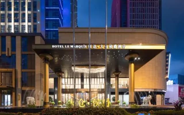 hotel lemarquis