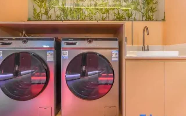 Jingji e-Sports Hotel (Tianjin Railway Station Wudadao Cultural Tourism Area Store)