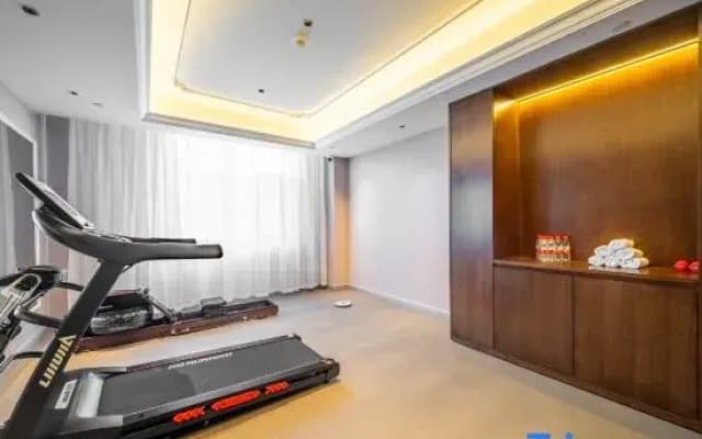 Vienna International Hotel (Xilinhot Municipal Government Xilin Square Branch)