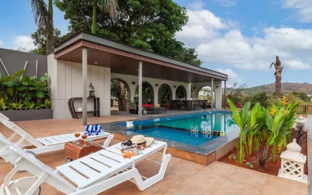 StayVista at The CinCin