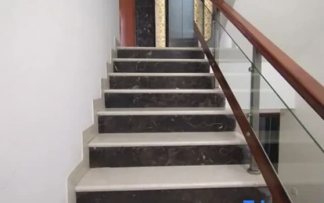 Hotel ELite Millennium City Gurgaon