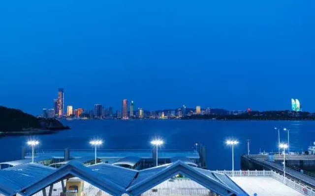 Xiamen Luhai Bay Sea View Hotel (Songyu Wharf Store)
