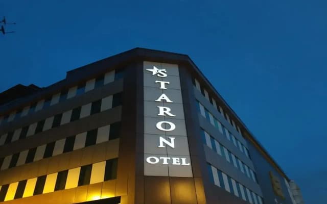 Staron Otel