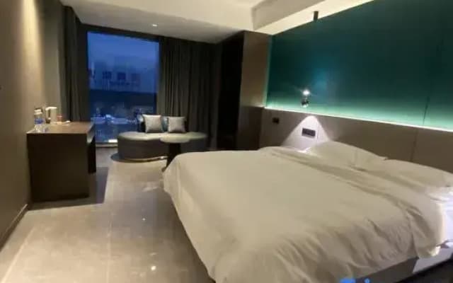 Junyu Hotel