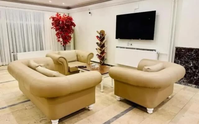 Garden Li̇va Hotel