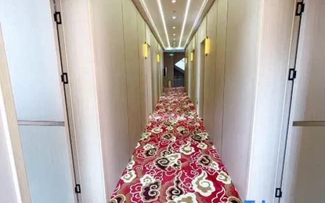 LangMuSi YUN JU Hol iday Hotel