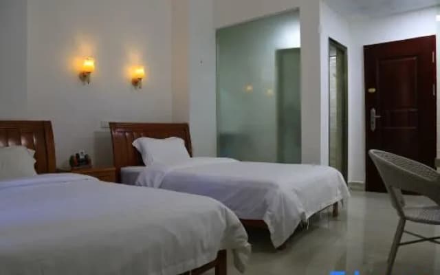 Yelin Nanwan Travel Rental Accommodation (Lingshui People's Hospital Branch)