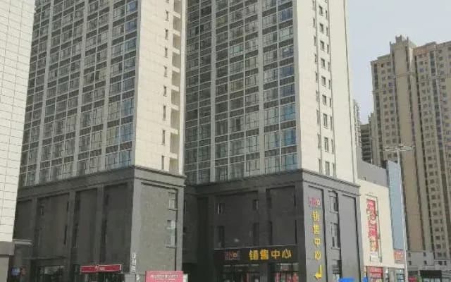 Xinya Boutique Homestay (Zhengzhou Henan University of Technology Subway Station)
