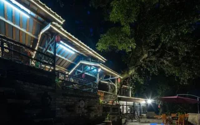 Floral Hotel · Daluwang Hotel Lushan（Donglin Temple shop, Lushan Ropeway）