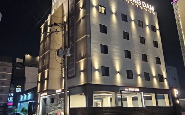 Gong Dam Stay Hotel