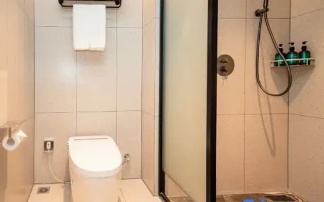 Siji Yiju Hotel (Yinfeng International Traditional Chinese Medicine Port)