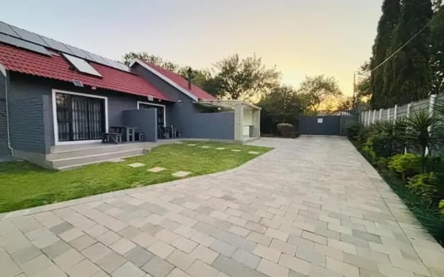 Rolem Guest House
