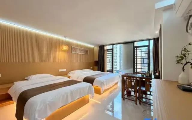 Jiangyuan Yinghua Homestay (Guangxi Sports Center Feilong Road Subway Station)