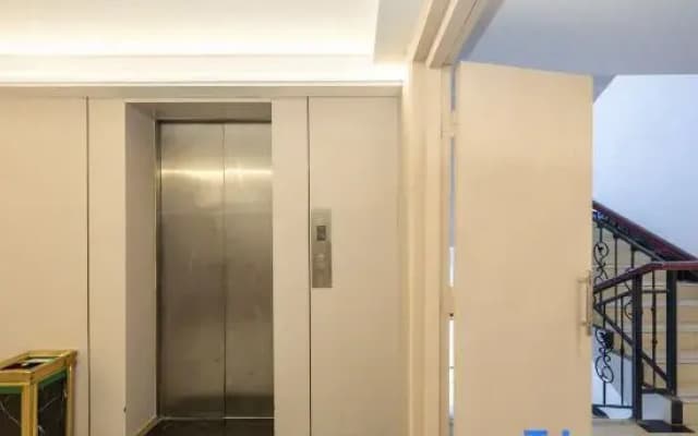 Jiangyou Fengcheng Qingli Hotel (Shengming International Plaza)